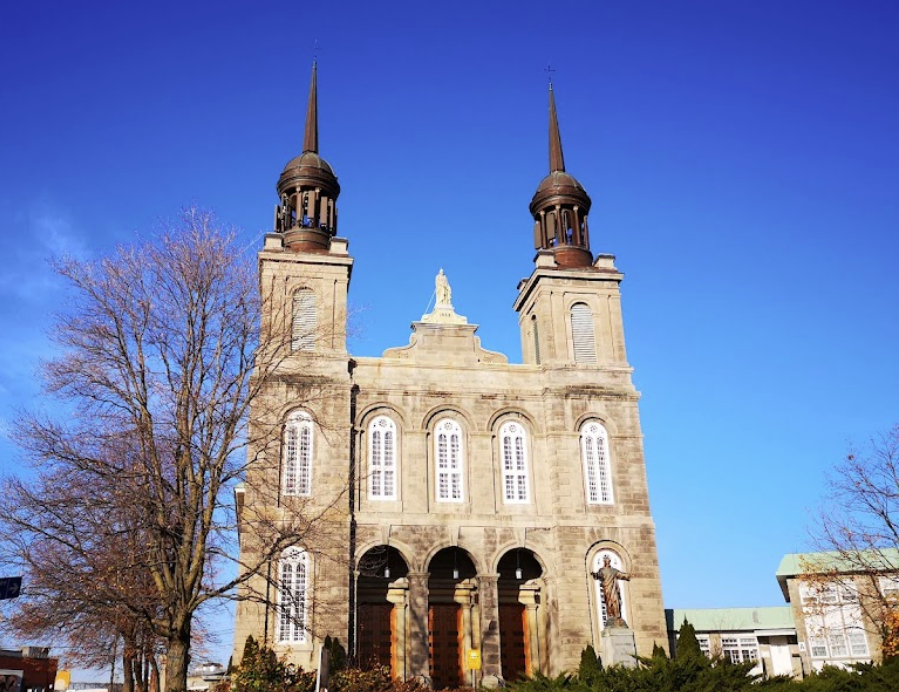 Toronto to Laval movers